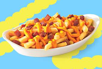 Batata Frita com Cheddar e Bacon em Cubos da Ostentação